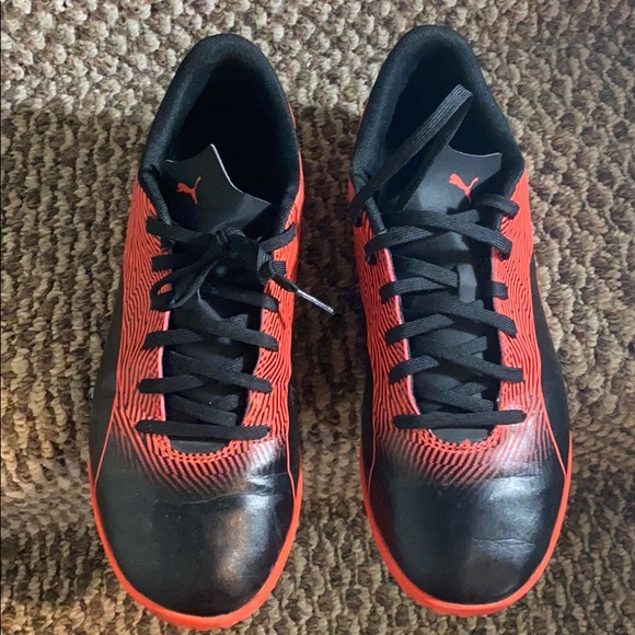 Puma Shoes - Picture 2 of 2